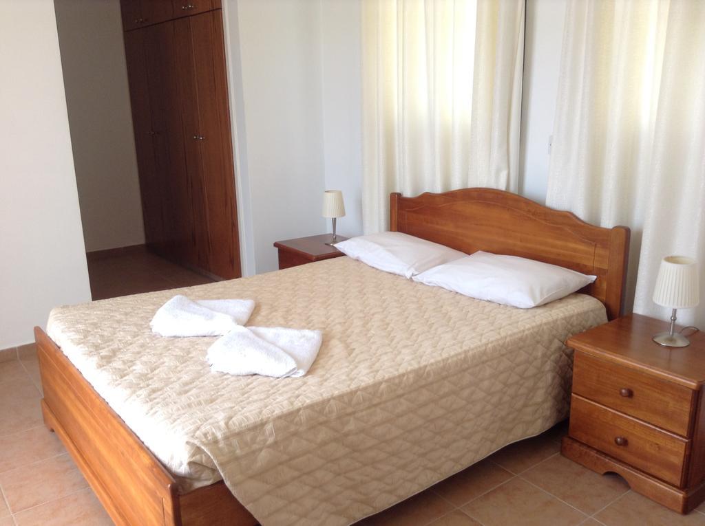 Aura Holiday Villas Πάφος Δωμάτιο φωτογραφία